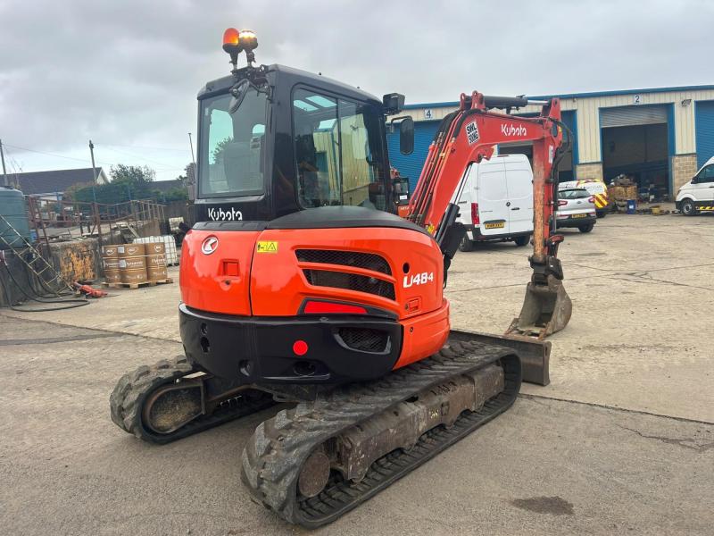 Kubota U48-4