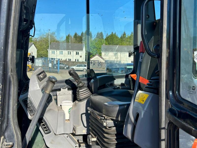 Kubota U48-4
