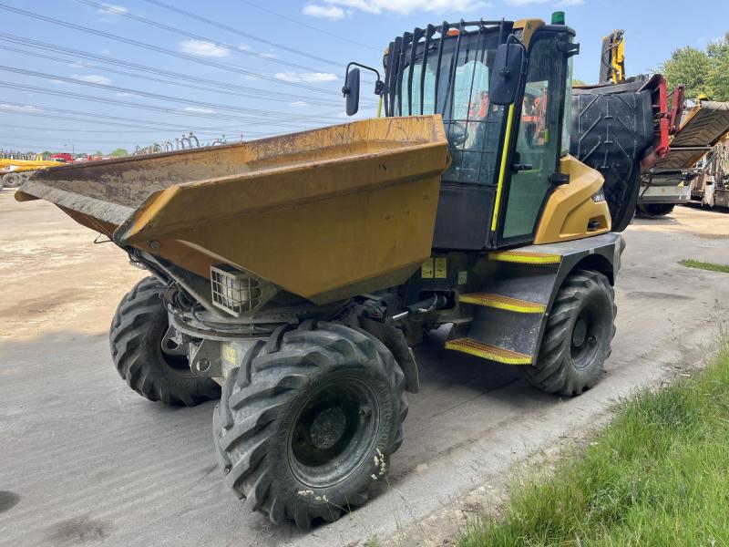Mecalac 6 Tonne Swivel Cabbed