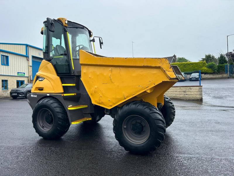 Mecalac 9 Tonne Cabbed