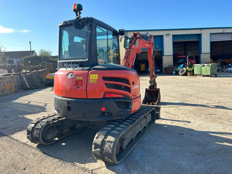 Kubota U48-4
