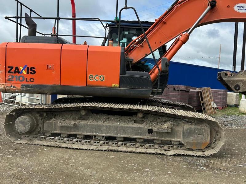 Hitachi ZX210 SALE AGREED