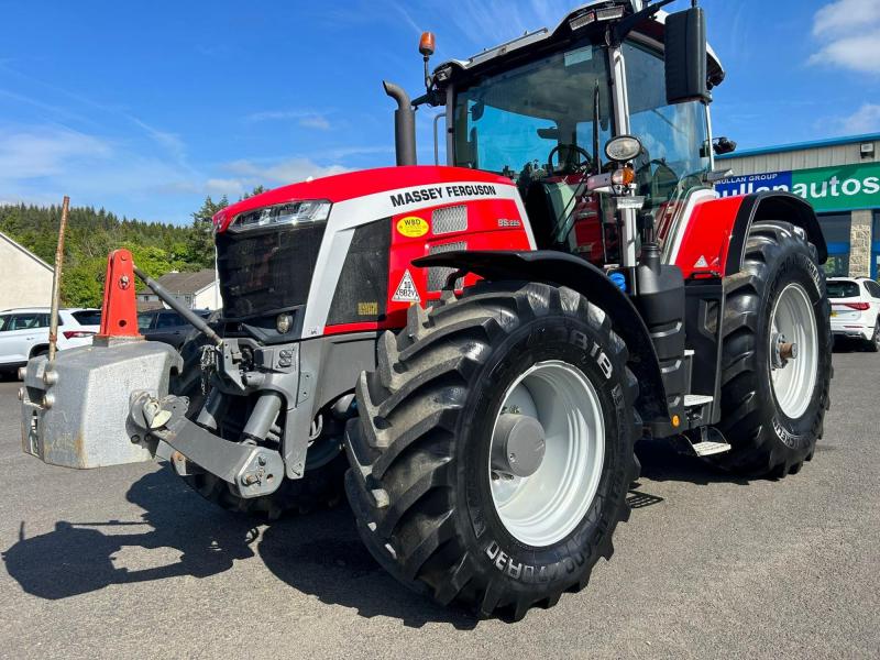 Massey Ferguson 8S.225