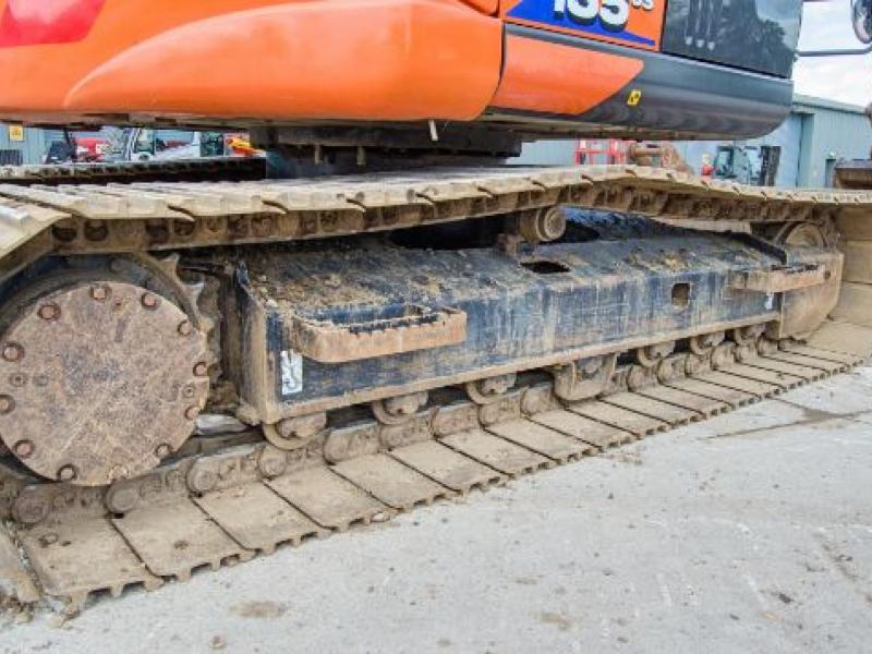 Hitachi ZX135 US-6