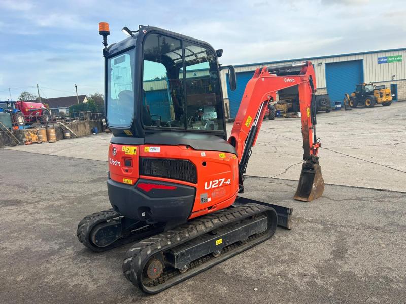Kubota U27-4
