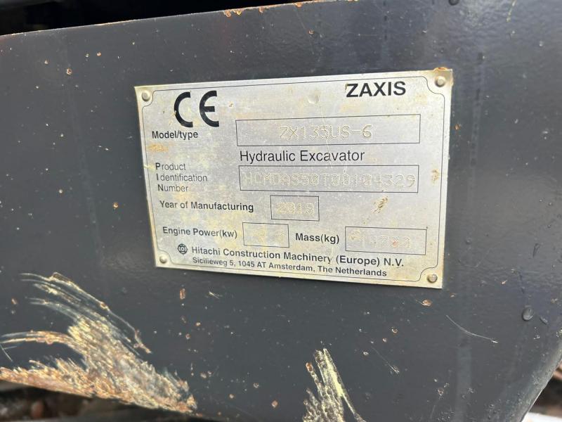 Hitachi ZX135 US-6 Blade