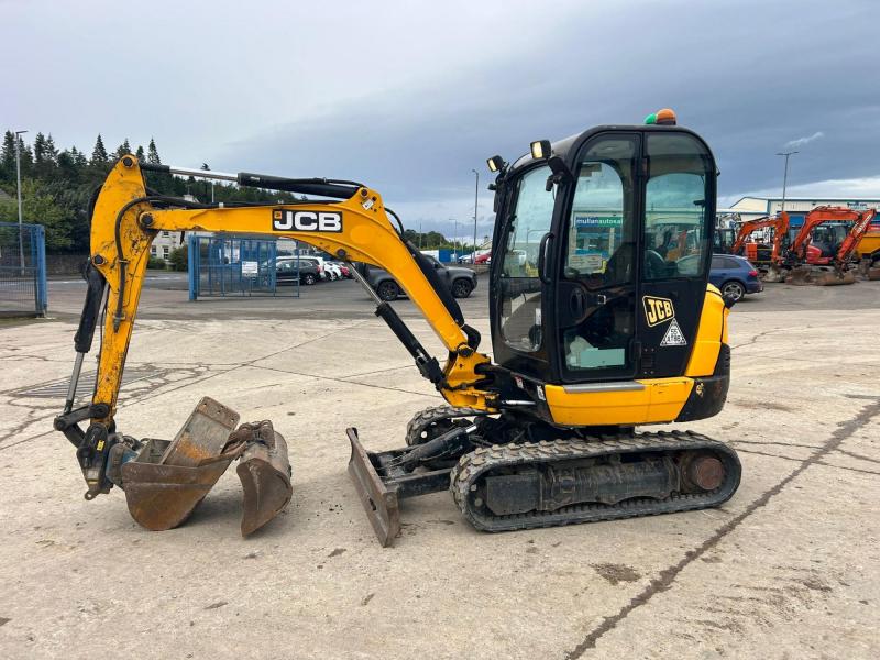 JCB 8026 CTS