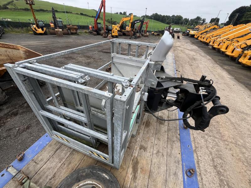 Manitou MRT2550 Roto c/w Basket