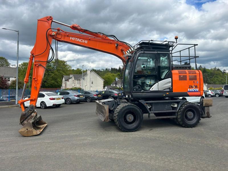 Hitachi ZX140W-6
