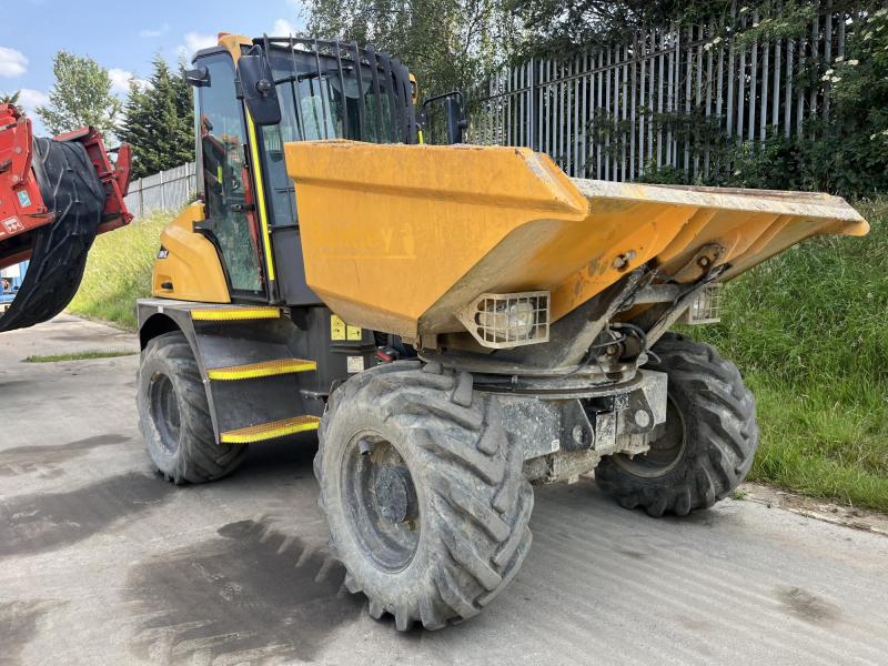 Mecalac 6 Tonne Swivel Cabbed