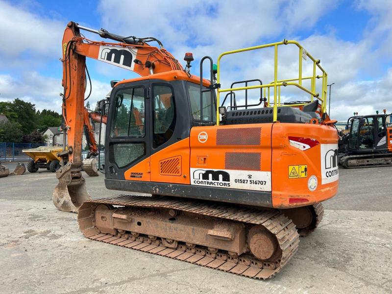 Doosan DX140 LC-7 ( New Model )