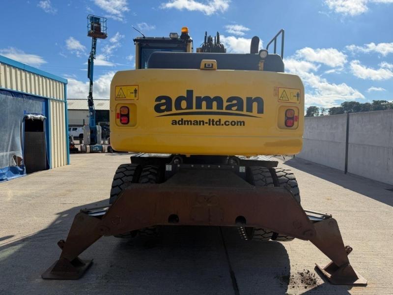 Komatsu PW160 3 Piece Boom