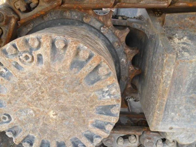 Komatsu PC210-6
