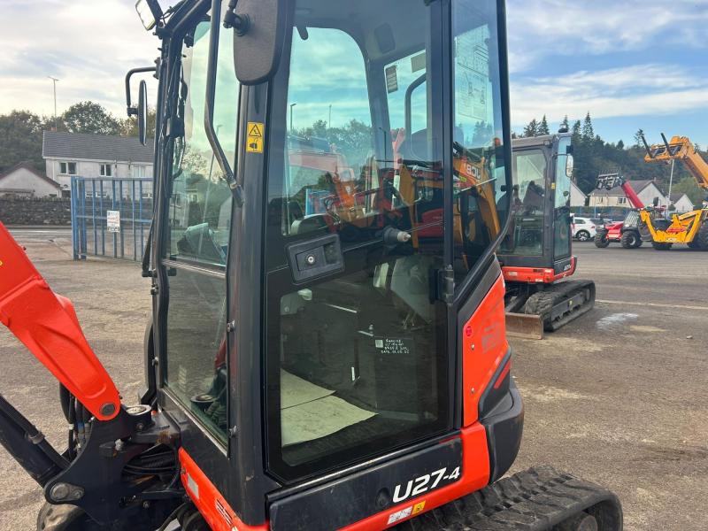Kubota U27-4
