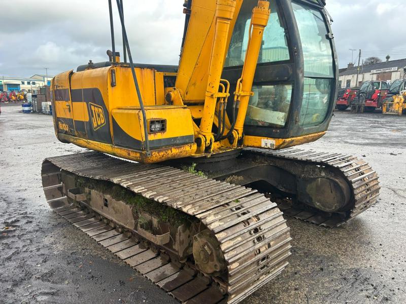 JCB JS130