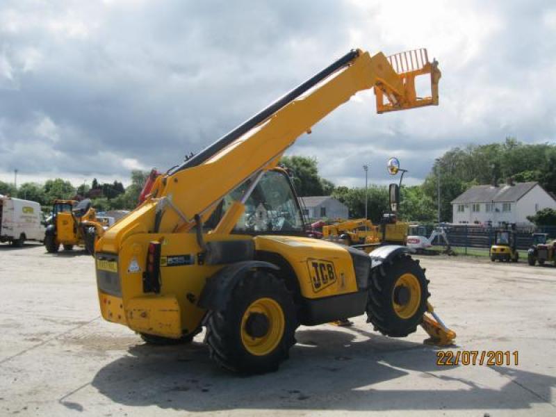 JCB 535-140 HiViz