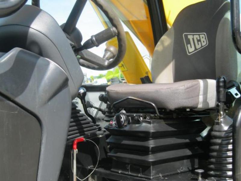 JCB 535-140 HiViz