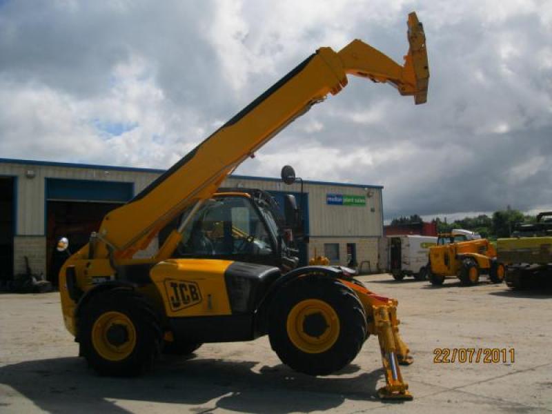 JCB 535-140 HiViz