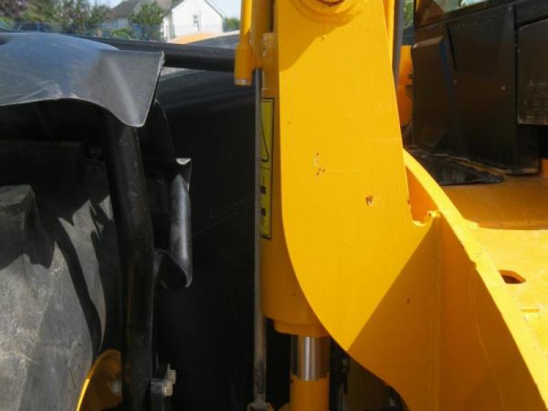 JCB 535-140 HiViz