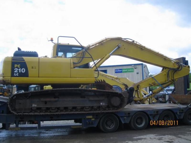 Komatsu PC210LC-8