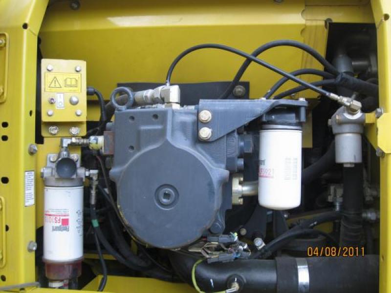 Komatsu PC210LC-8