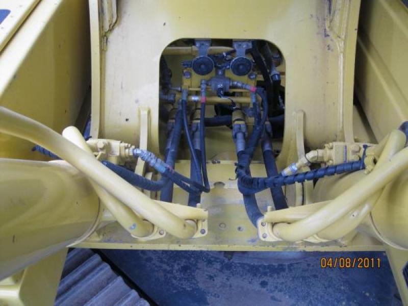 Komatsu PC210LC-8
