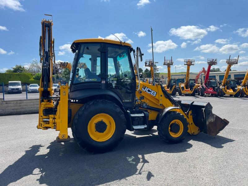 JCB 3CX 68kW / Check Valves
