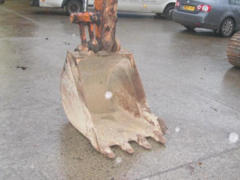 Hitachi EX60-1