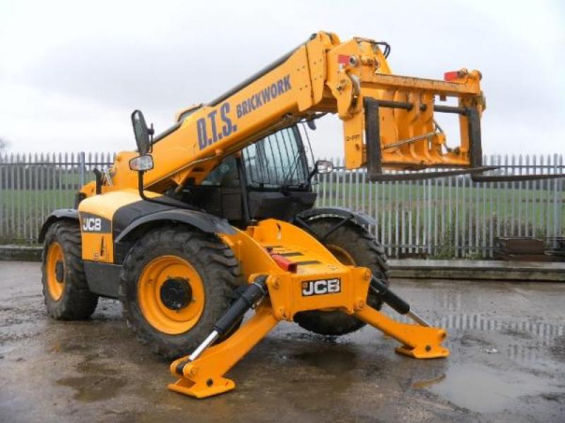 JCB 535-140 HiViz
