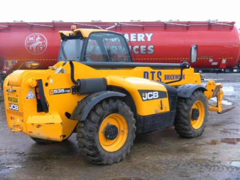 JCB 535-140 HiViz