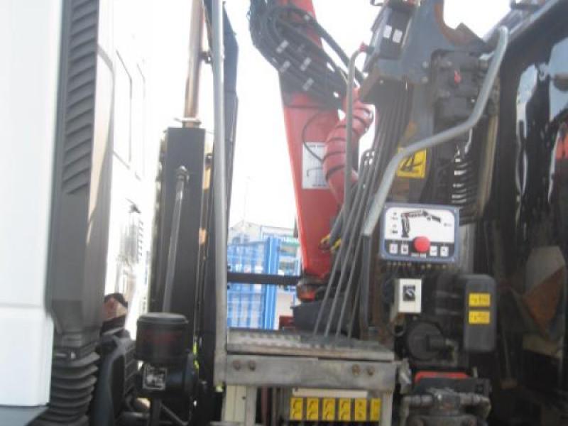 Iveco Eurocargo 260 E28 HIAB Grab Tipper