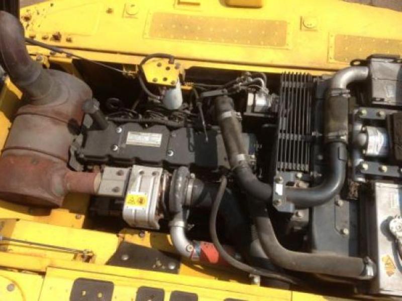 Komatsu PC210LC-8