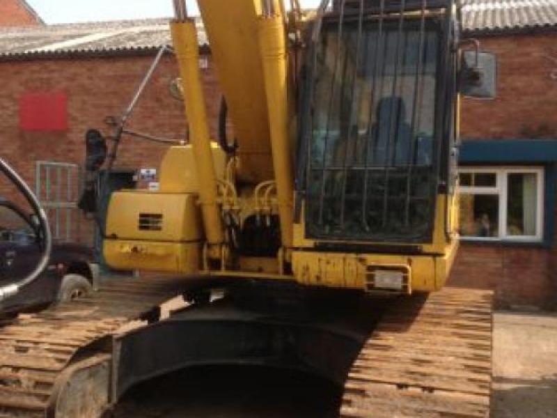 Komatsu PC210LC-8