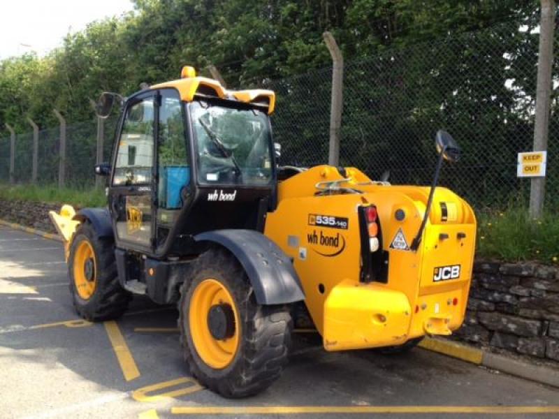 JCB 535-140 HiViz