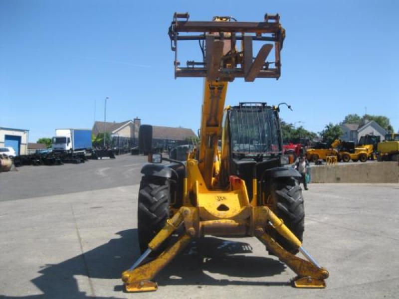 JCB 537-135