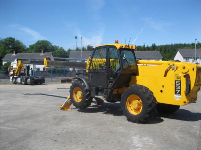 JCB 537-135