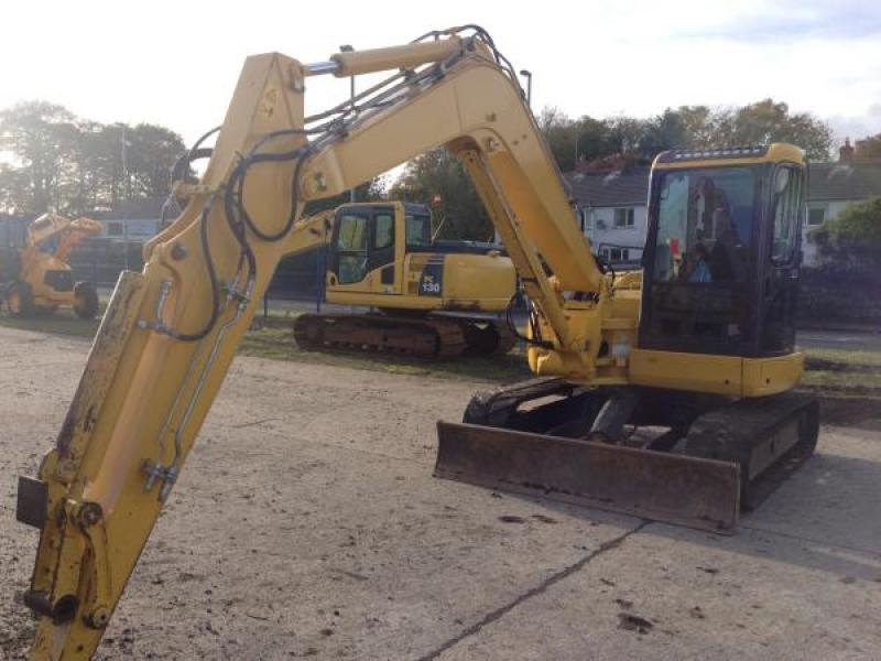 Komatsu PC88MR-6