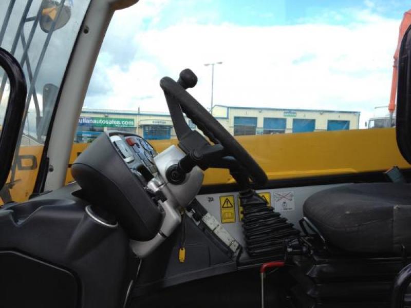 JCB 540-70