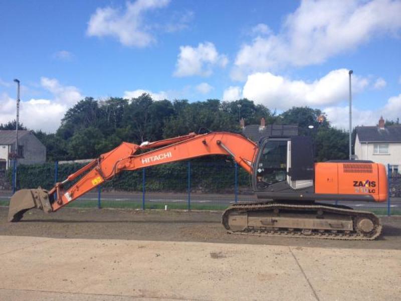 Hitachi ZX210LC-3