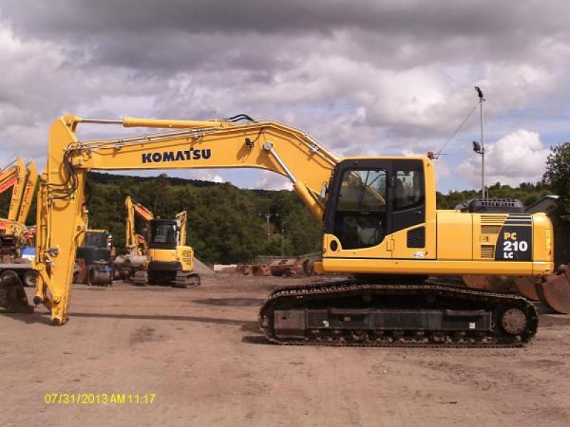 Komatsu PC210LC-8