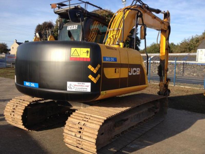 JCB JS130 LC