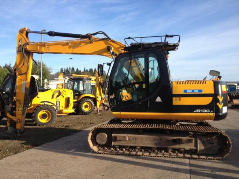 JCB JS130 LC
