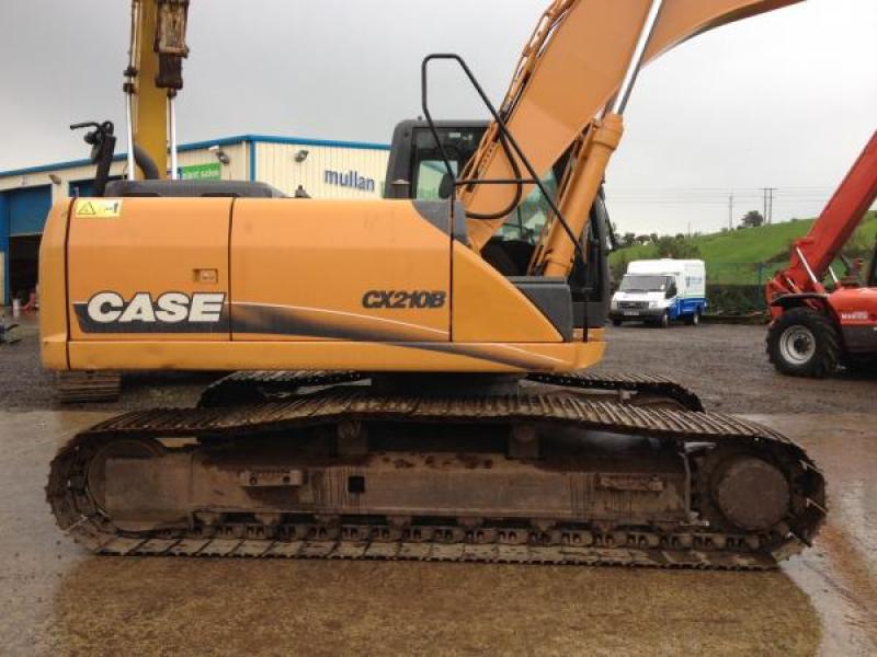 Case CX210 B