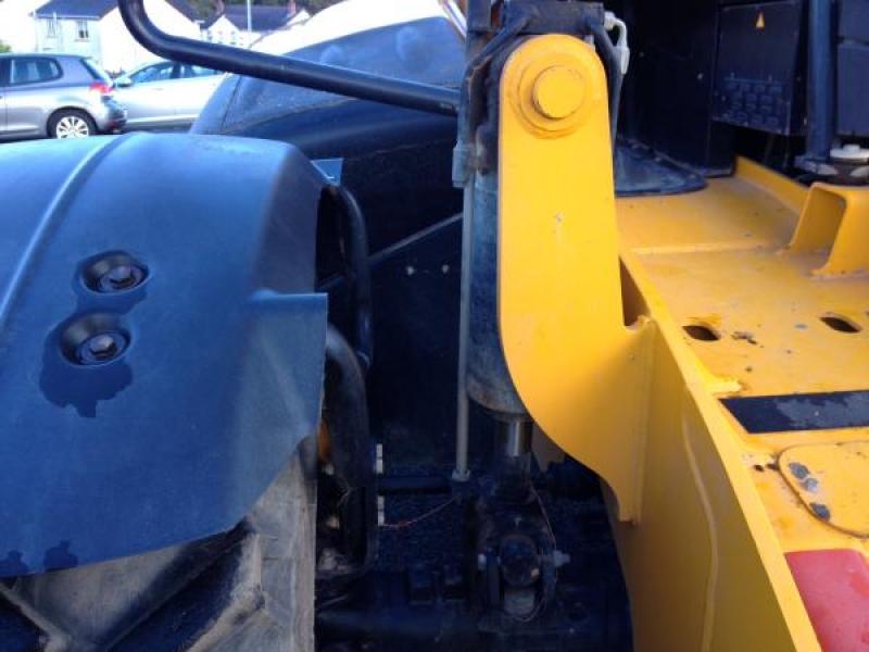 JCB 535-140 HiViz