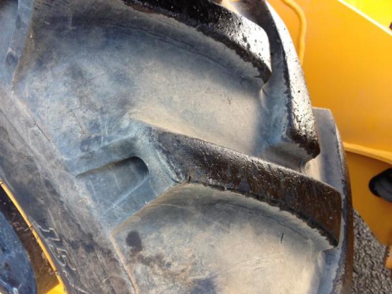 JCB 535-140 HiViz