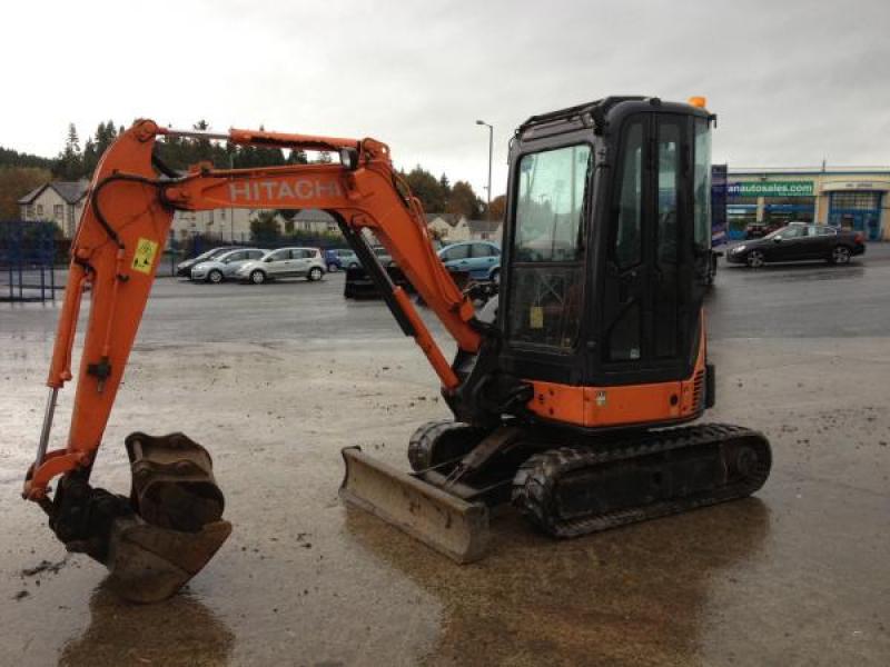 Hitachi ZX27U-2 CLR