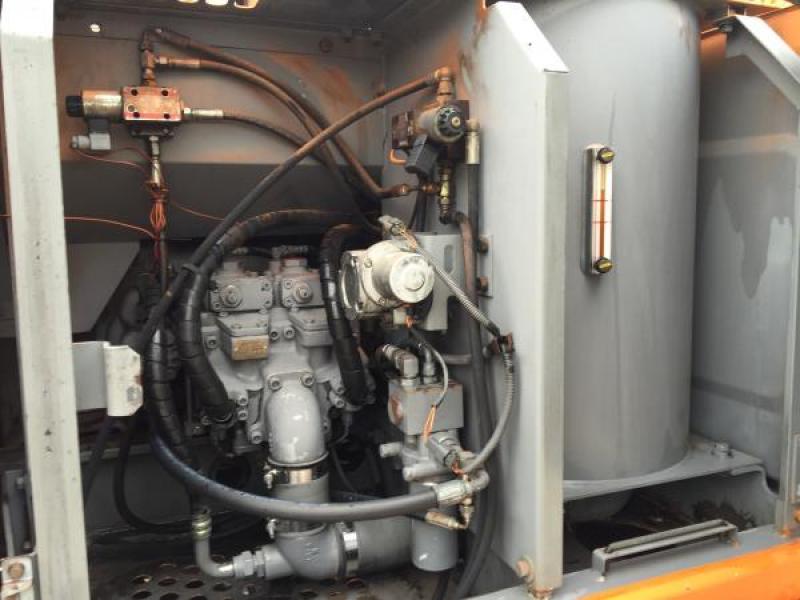 Hitachi EX100-5