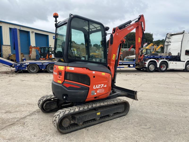 Kubota U27-4