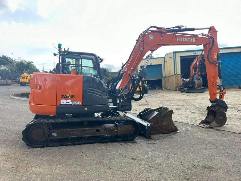 Hitachi ZX85 USBR-6