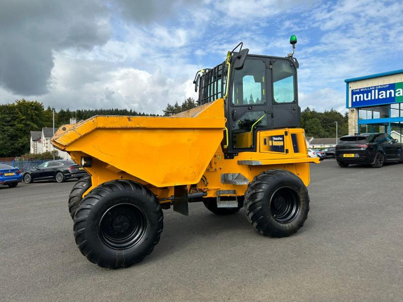 Thwaites 9 Tonne Cabbed Air Con